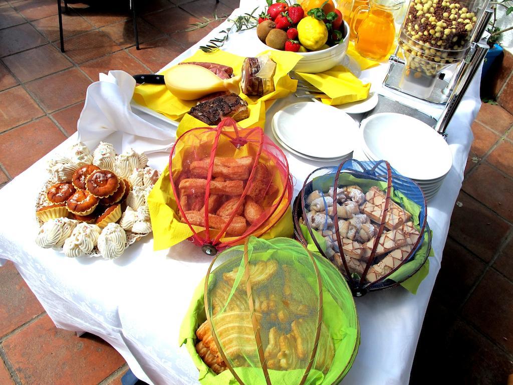 Hotel Pop Cala Gonone Ngoại thất bức ảnh